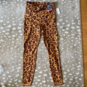 NWT! Leopard GapFit High Rise Drawcord Leggings